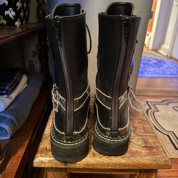 Demonia Lilith 271 Boots - Picture 4 of 6